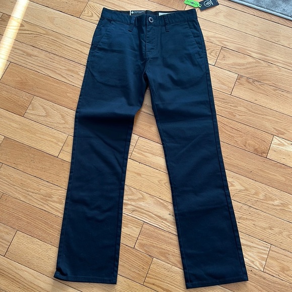 NWT boys VOLCOM SZ 26 (12) navy modern straight chino - Picture 1 of 8